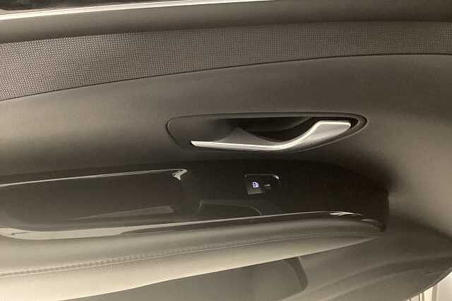 Hyundai TUCSON 1.6 T-GDi PHEV 4WD Aut. 2023MY Ultimate Silver