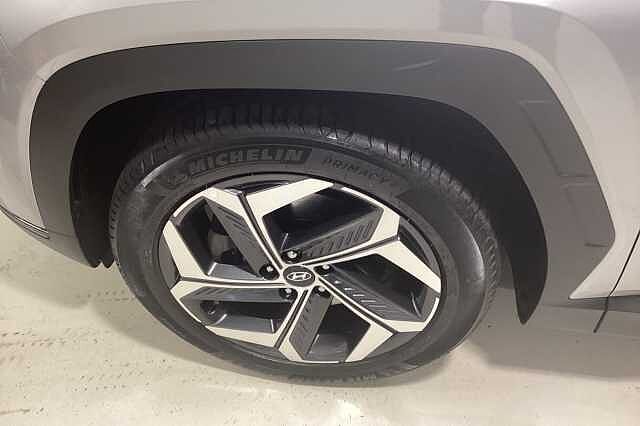 Hyundai TUCSON 1.6 T-GDi PHEV 4WD Aut. 2023MY Ultimate Silver