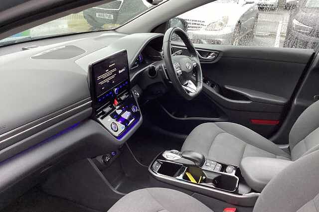 Hyundai IONIQ 100kW Premium 38kWh 5dr Auto
