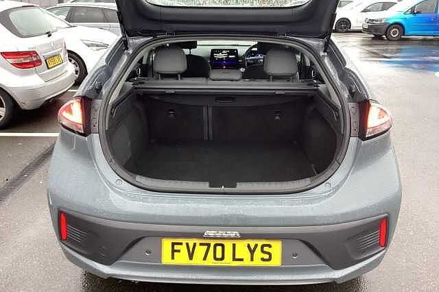 Hyundai IONIQ 100kW Premium 38kWh 5dr Auto