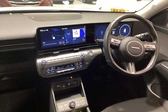 Hyundai KONA 160kW Advance 65kWh 5dr Auto White