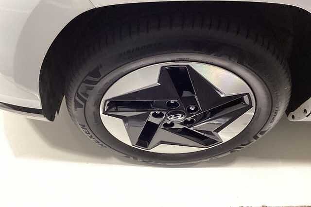 Hyundai KONA 160kW Advance 65kWh 5dr Auto White