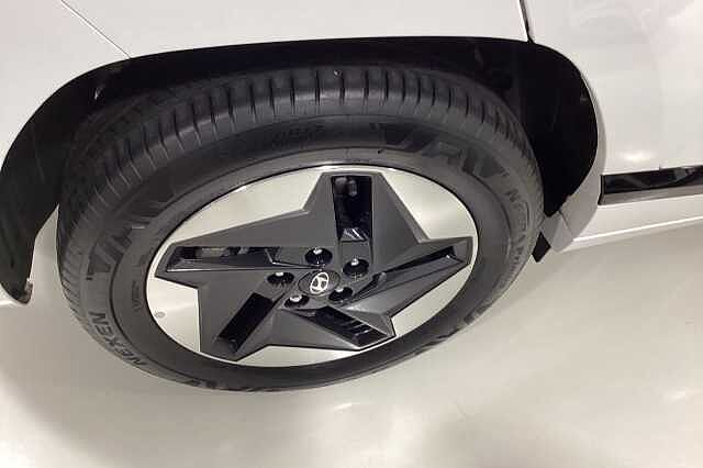 Hyundai KONA 160kW Advance 65kWh 5dr Auto White