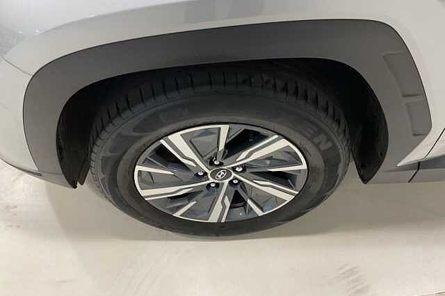 Hyundai TUCSON 1.6 TGDi Hybrid 230 SE Connect 5dr 2WD Auto Silver