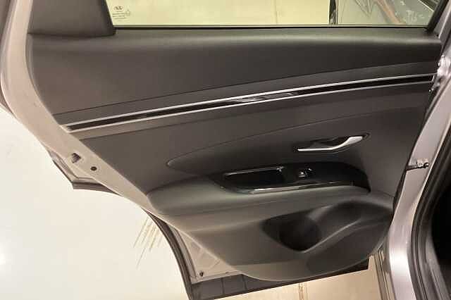 Hyundai TUCSON 1.6 TGDi Hybrid 230 SE Connect 5dr 2WD Auto Silver