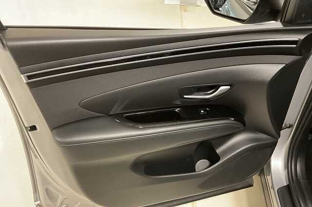 Hyundai TUCSON 1.6 TGDi Hybrid 230 SE Connect 5dr 2WD Auto Silver