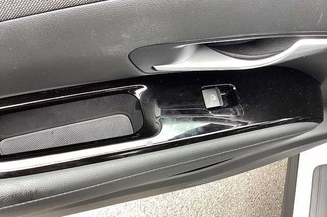 Hyundai TUCSON 1.6 T-GDi Hybrid Aut. 2023MY SE Connect White
