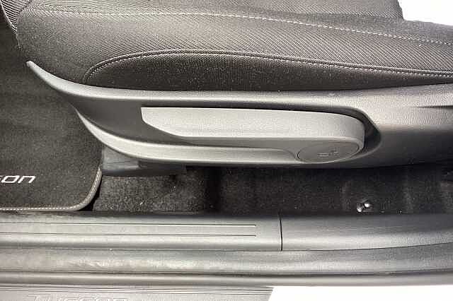 Hyundai TUCSON 1.6 T-GDi Hybrid Aut. 2023MY SE Connect White