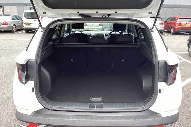 Hyundai TUCSON 1.6 T-GDi Hybrid Aut. 2023MY SE Connect White