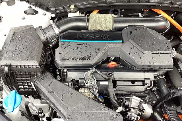 Hyundai TUCSON 1.6 T-GDi Hybrid Aut. 2023MY SE Connect White