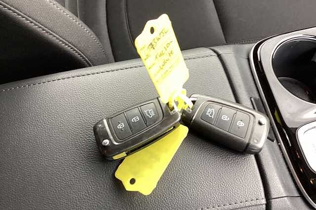 Hyundai TUCSON 1.6 T-GDi Hybrid Aut. 2023MY SE Connect White