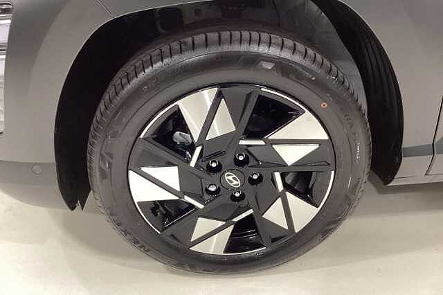 Hyundai KONA 1.6 Hybrid 129 Ultimate 5dr DCT White