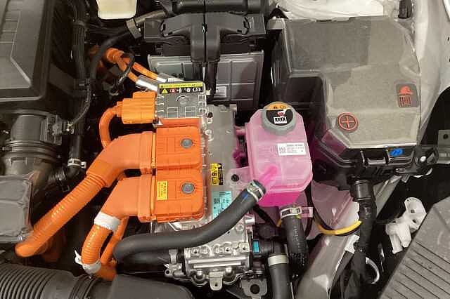 Hyundai KONA 1.6 Hybrid 129 Ultimate 5dr DCT White