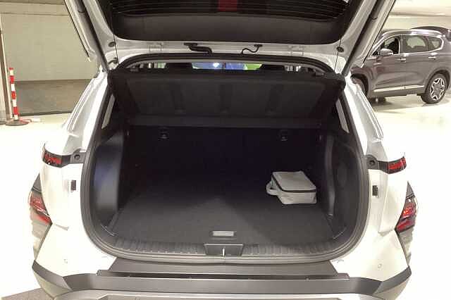 Hyundai KONA 1.6 Hybrid 129 Ultimate 5dr DCT White