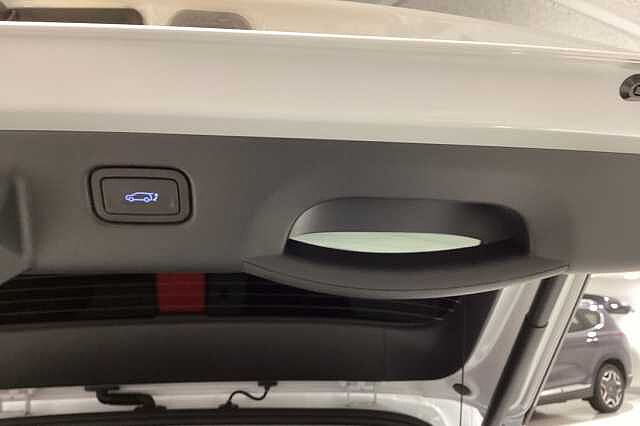 Hyundai KONA 1.6 Hybrid 129 Ultimate 5dr DCT White