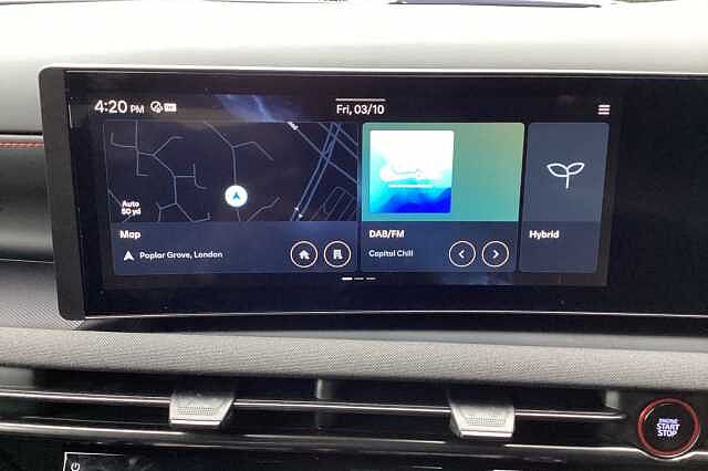 Hyundai TUCSON 1.6T Hybrid N Line S 5dr Auto Estate White