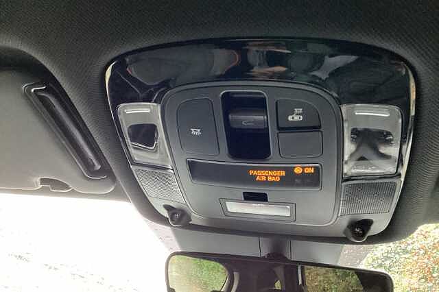 Hyundai TUCSON 1.6T Hybrid N Line S 5dr Auto Estate White