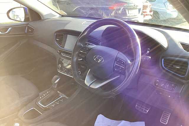 Hyundai IONIQ 1.6 GDi Hybrid Premium SE 5dr DCT