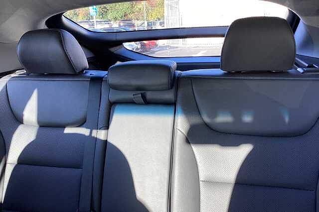 Hyundai IONIQ 1.6 GDi Hybrid Premium SE 5dr DCT