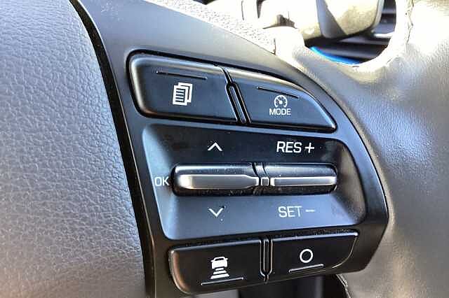 Hyundai IONIQ 1.6 GDi Hybrid Premium SE 5dr DCT