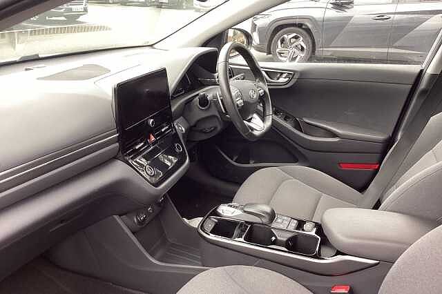 Hyundai IONIQ 100kW Premium 38kWh 5dr Auto