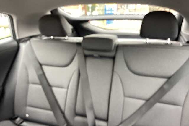 Hyundai IONIQ 100kW Premium 38kWh 5dr Auto