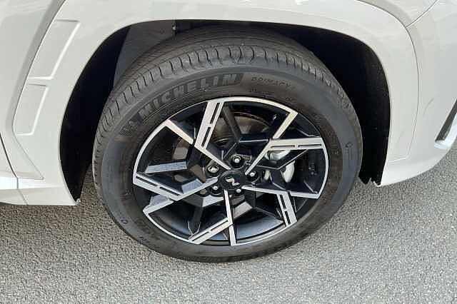 Hyundai TUCSON 1.6T 239 Hybrid N Line Edition 5dr Auto White