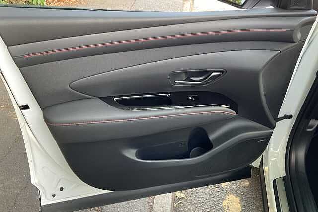 Hyundai TUCSON 1.6T 239 Hybrid N Line Edition 5dr Auto White
