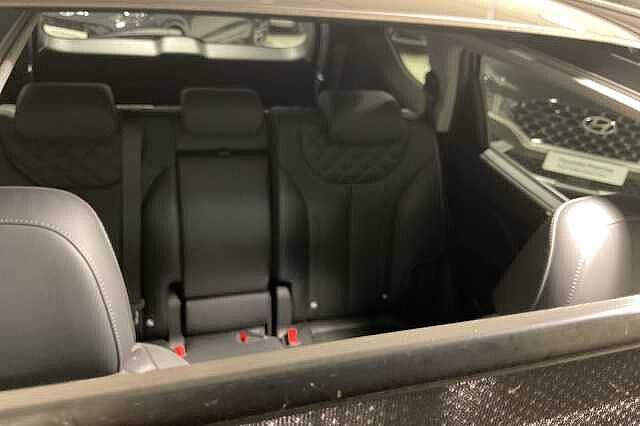 Hyundai SANTA FE 1.6 TGDi Hybrid Ultimate 5dr Auto