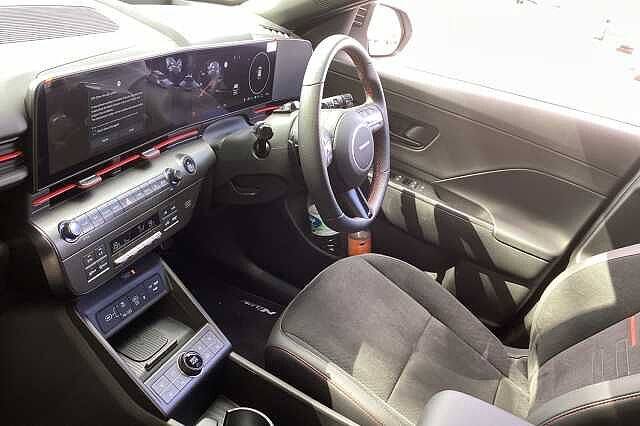 Hyundai KONA E (218ps) N Line S White