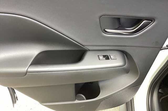 Hyundai KONA E (218ps) N Line S White