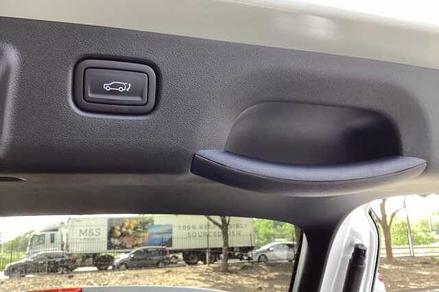 Hyundai KONA E (218ps) N Line S White