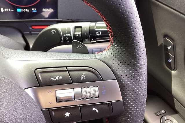 Hyundai KONA E (218ps) N Line S White