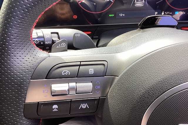 Hyundai KONA E (218ps) N Line S White