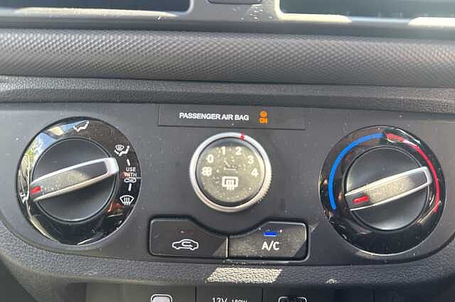 Hyundai I10 1.0 (63ps) Advance Auto Black