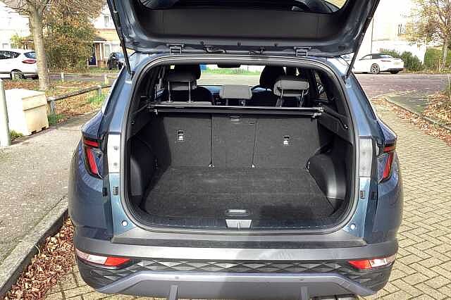 Hyundai Tucson 1.6 TGDi Hybrid 230 Premium 5dr 2WD Auto Estate