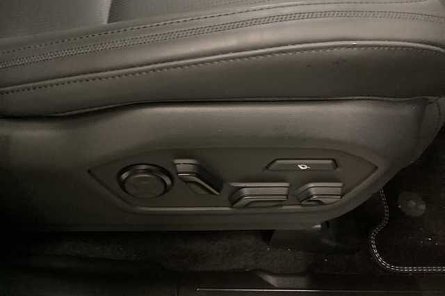 Hyundai SANTA FE 1.6 TGDi Hybrid Calligraphy 5dr 4WD Auto