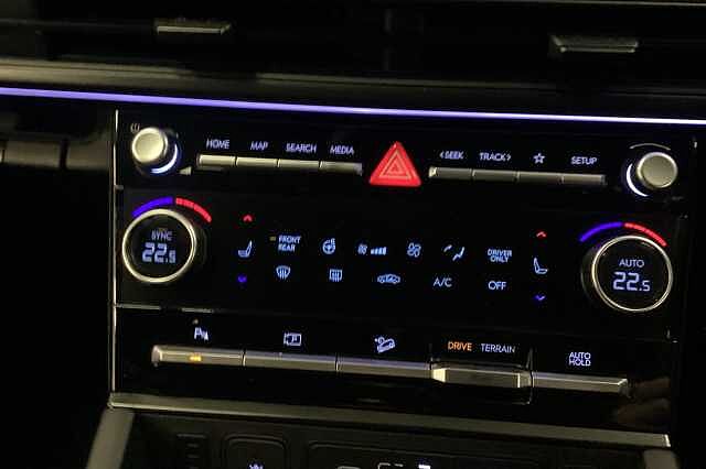Hyundai SANTA FE 1.6 TGDi Hybrid Calligraphy 5dr 4WD Auto