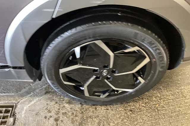 Hyundai IONIQ 5 160kW Premium 73 kWh 5dr Auto