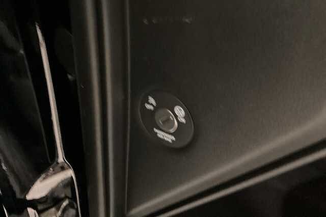 Hyundai I10 1.0 SE Connect 5 Door Black