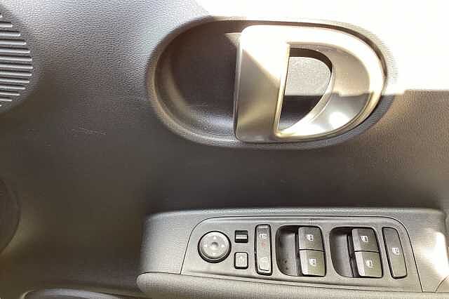 Hyundai Inster 85kW 02 49kWh 5dr Auto