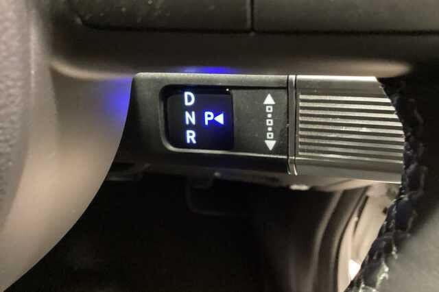 Hyundai KONA 1.6 GDi Hybrid Ultimate 5dr DCT Hatchback White