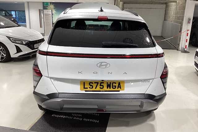 Hyundai KONA 1.6 GDi Hybrid Ultimate 5dr DCT Hatchback White