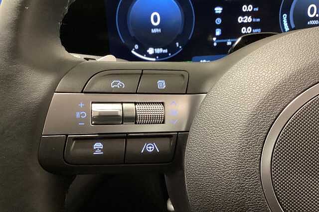 Hyundai KONA 1.6 GDi Hybrid Ultimate 5dr DCT Hatchback White