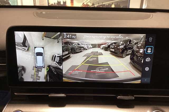 Hyundai KONA 1.6 GDi Hybrid Ultimate 5dr DCT Hatchback White