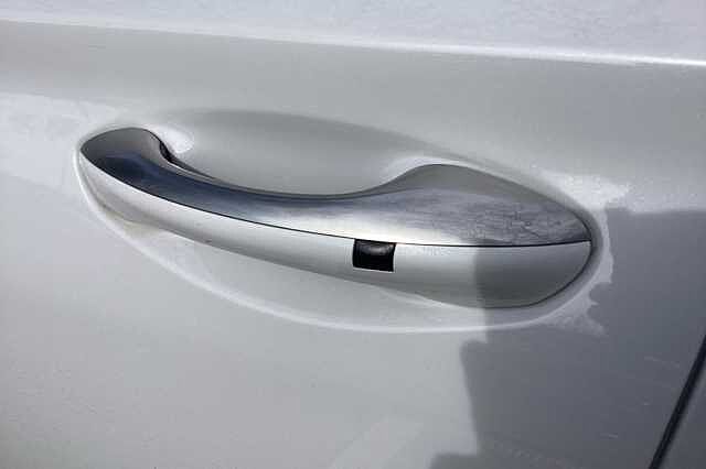 Hyundai SANTA FE 1.6 TGDi Hybrid Ultimate 5dr 4WD Auto