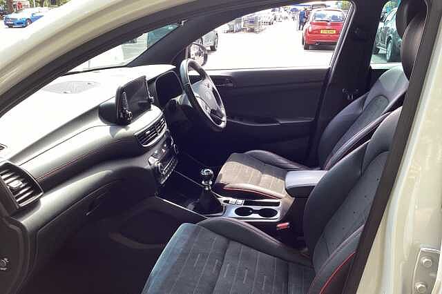 Hyundai TUCSON 1.6 T-GDi N Line (2WD) 5 Door White