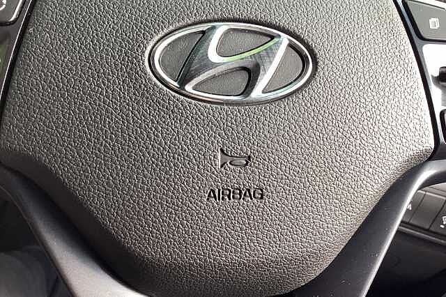 Hyundai TUCSON 1.6 T-GDi N Line (2WD) 5 Door White