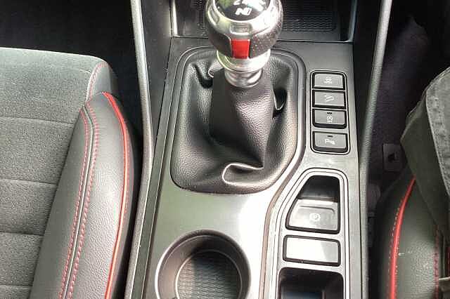 Hyundai TUCSON 1.6 T-GDi N Line (2WD) 5 Door White