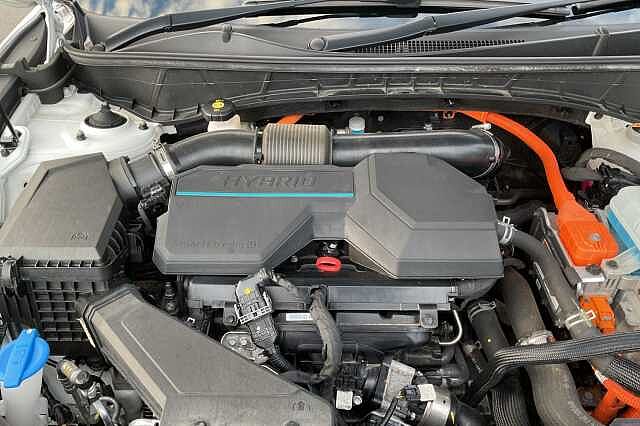 Hyundai TUCSON 1.6 TGDi Plug-in Hybrid N Line S 5dr 4WD Auto White